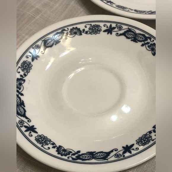 5 Corelle Old Town Blue 6” Saucers - Picture 2 of 7
